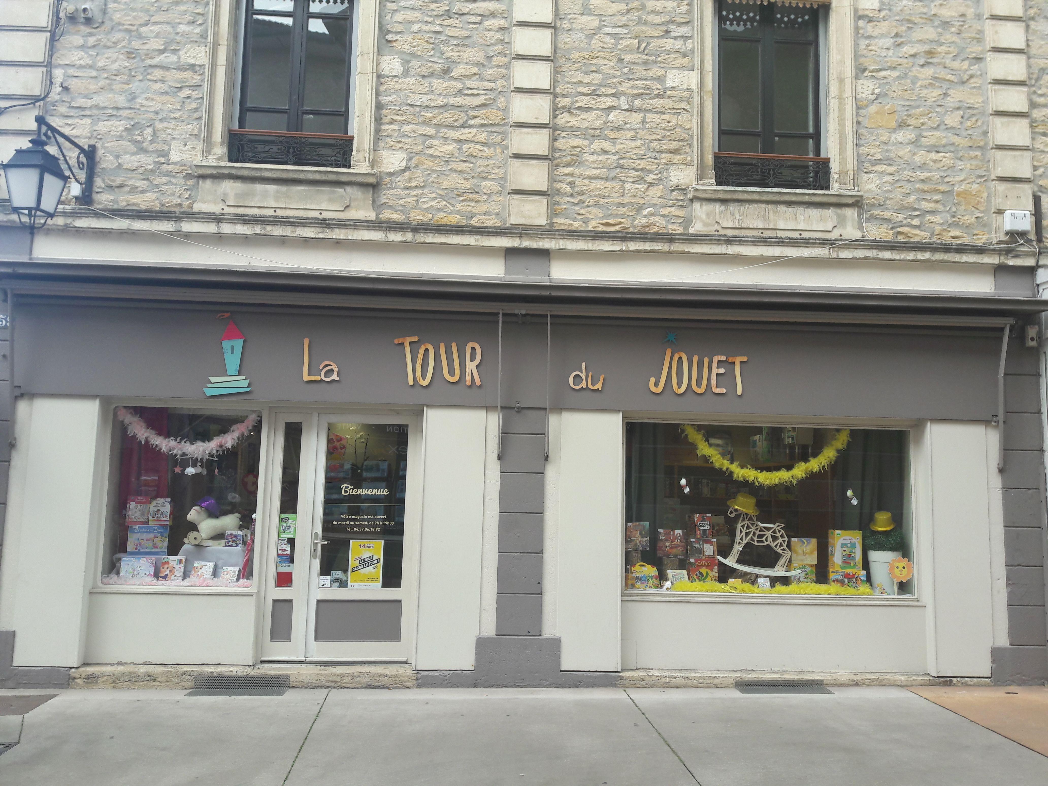 LA TOUR DU JOUET