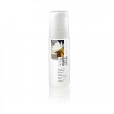 Mousse nettoyante crémeuse White Tea Cleansing Mousse 150mL pour tout type de peau sauf peaux sèches