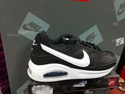 BASKETS NIKE TRAINING JUNIOR