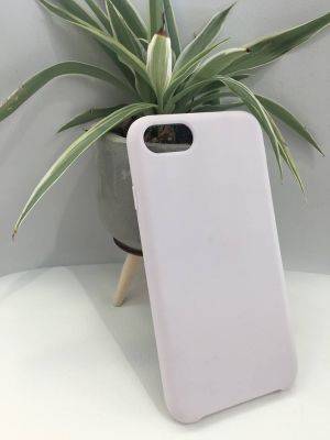Coque rigide finition soft touch gris blanc