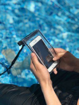 Etui waterproof pour smartphone Bigben