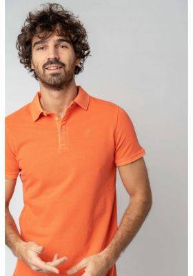 POLO UNI EN MAILLE PIQUÉE - TEINTURE PIGMENTAIRE